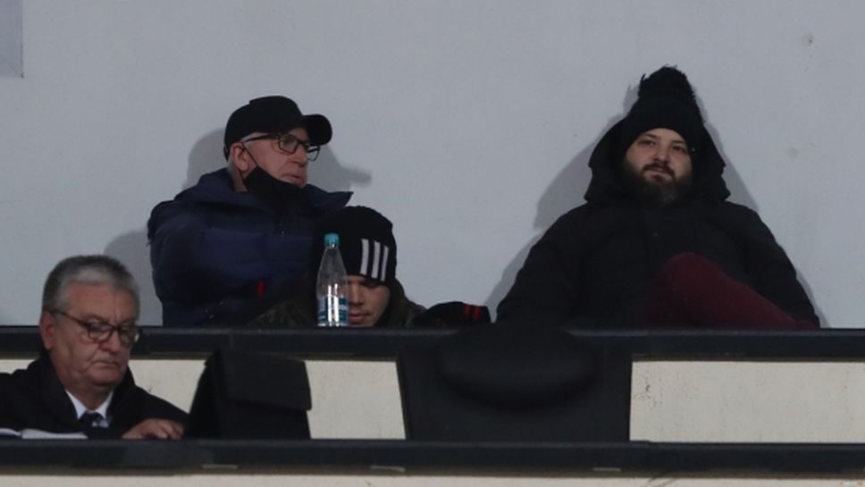Шеф на ЦСКА-София гледа на живо дерби за ФА Къп
