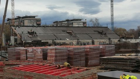 Напредва строежът на стадион "Христо Ботев" (снимки)