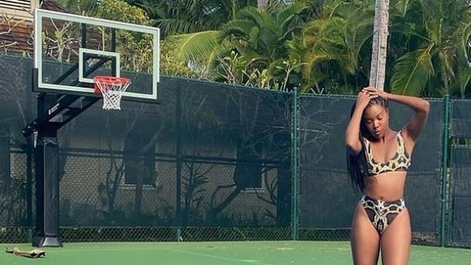 Дуейн Уейд с шокиращо предложение за голи снимки към известна актриса