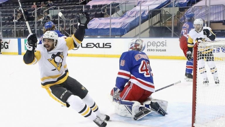 Алекс Георгиев допусна трета загуба за сезона в НХЛ