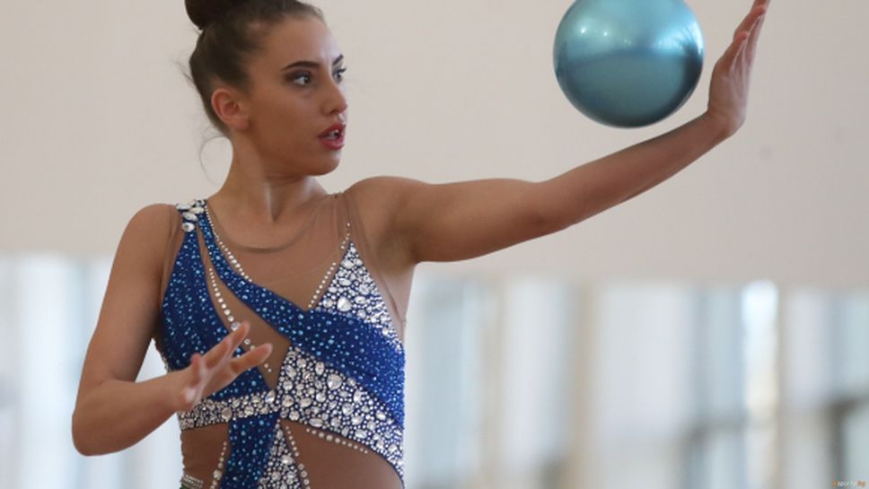 Националният отбор по художествена гимнастика за жени приключи подготовката си във Варна