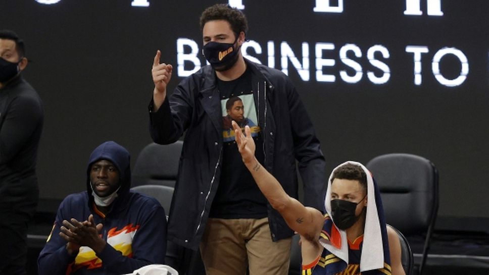 Звездите на Уориърс съсипаха от подигравки играч на Пистънс