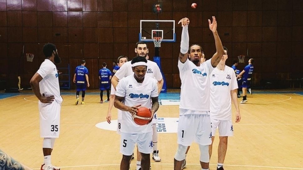 Баскетболистите на Черноморец получиха дълга почивка (видео)