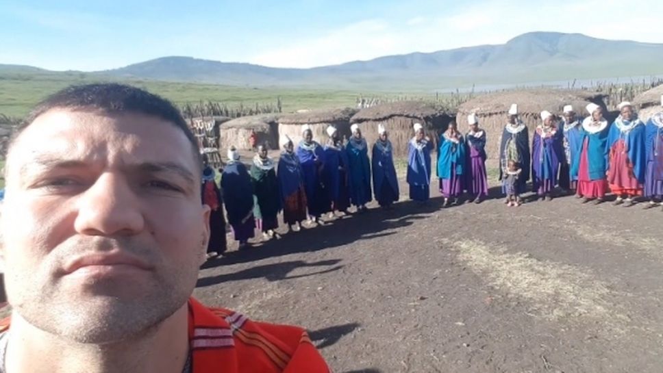 Тервел Пулев с любопитна среща с местни африкански жители