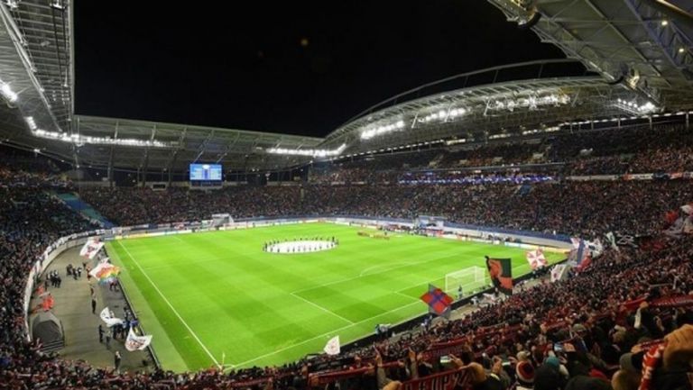 РБ (Лайпциг) поиска разрешение да посрещне Ливърпул на собствения си стадион