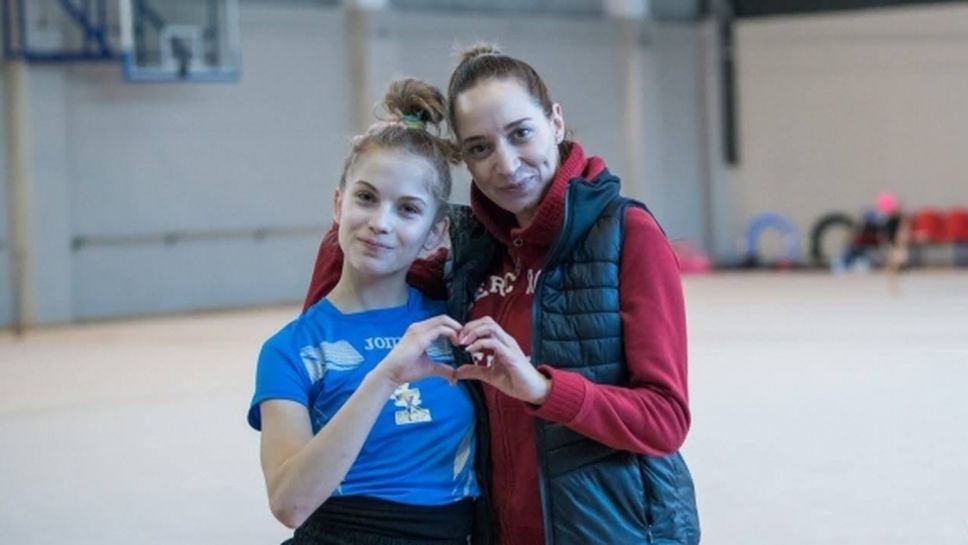 Националният отбор по художествена гимнастика за девойки индивидуално има нов треньор