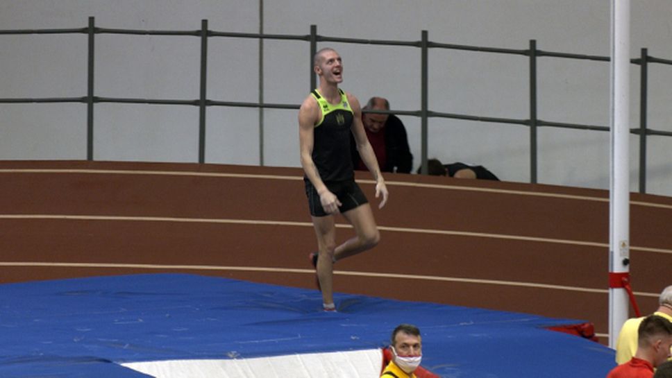Алекс Любенов спечели овчарския скок с 5.12 м (видео)