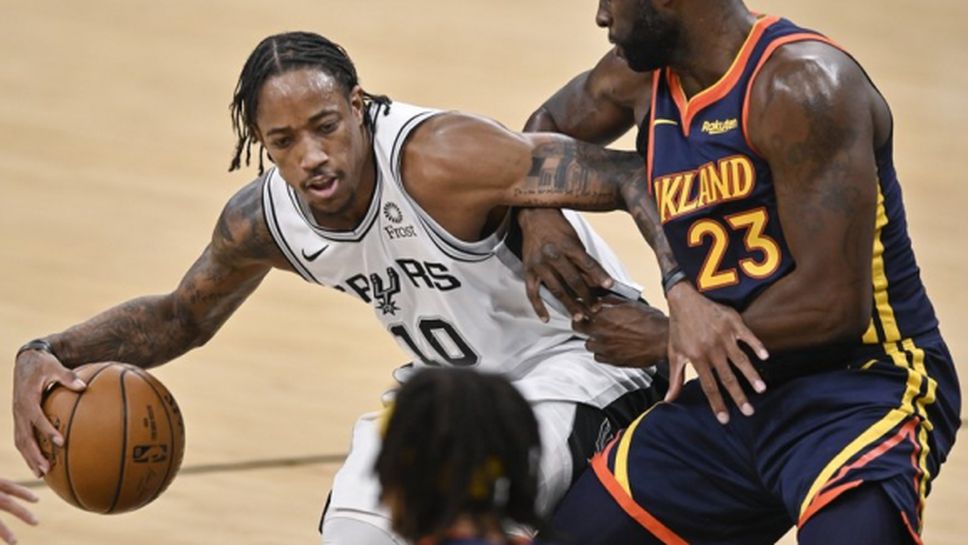 Сан Антонио и Шарлът запазиха лидерските си позиции