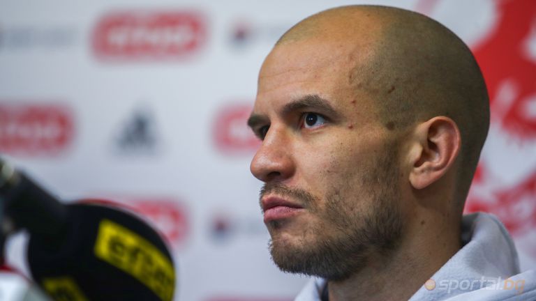 Защитникът на ЦСКА 1948 Ангел Лясков сподели че ако футболистите