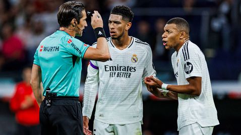 Съдията, който изгони Белингам, бе засипан със заплахи и обиди в социалните мрежи