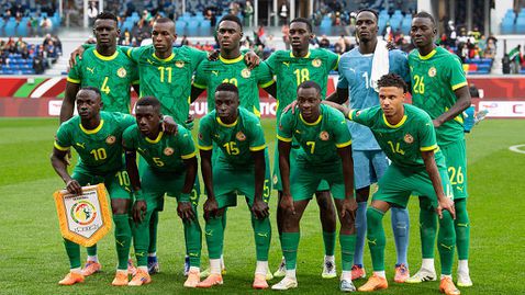 Сенегал побесня след безпрецедентно отнетата титла на Африка, бивш селекционер директно обвини Инфантино