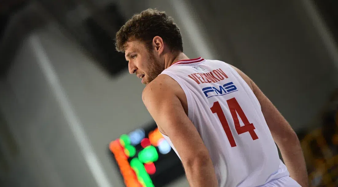 Везенков поведе Олимпиакос към 1/2-финал за Купата на Гърция