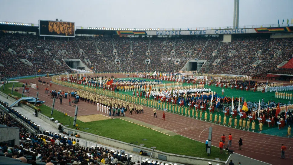 Фотографът Джулиано Бевилакуа който е ветеран в отразяването на Олимпийски