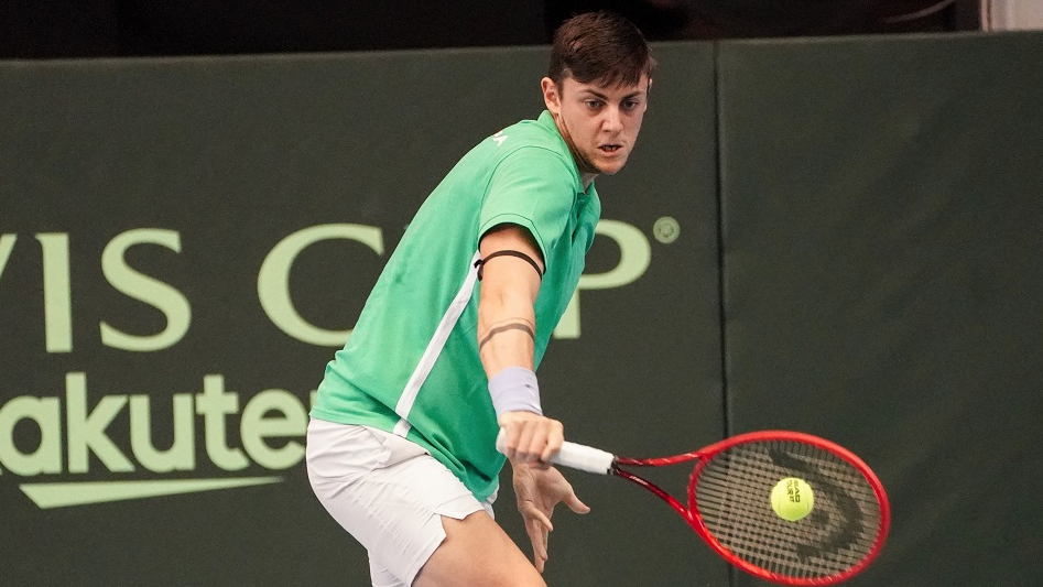 Лазаров отрази мачбол и се класира за полуфиналите на турнир по тенис в Израел