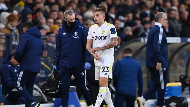  Две дълго чакани завръщания в Лийдс 