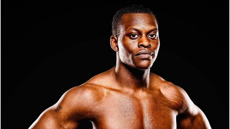 ММА боец почина няколко дни след своя дебют