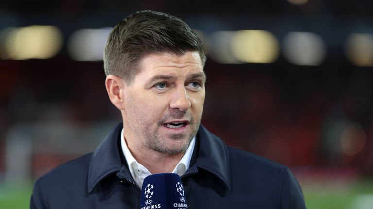 Легендата на Ливърпул Стивън Джерард може да застане начело на