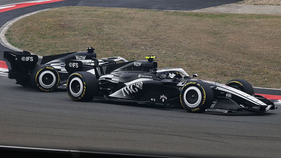 Перес пое вината за сблъсъка с Ботас в Китай