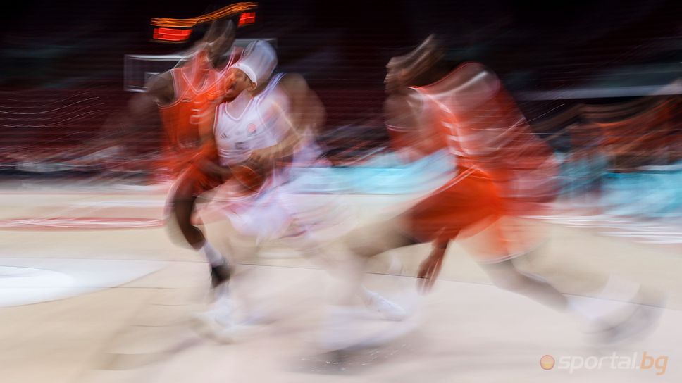 Апоел Тел Авив : Париж I