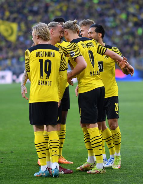  Борусия (Дортмунд) 