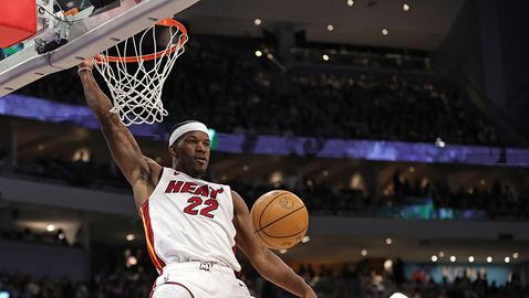  Маями изненада първенеца от постоянния сезон Милуоки на старта на плейофите в НБА 