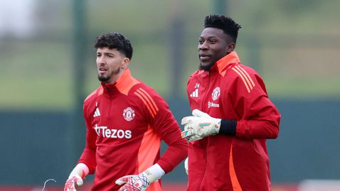  Онана изискал нов договор и нарастване на заплатата, до момента в който Ман Юнайтед се чуди по какъв начин да го махне 