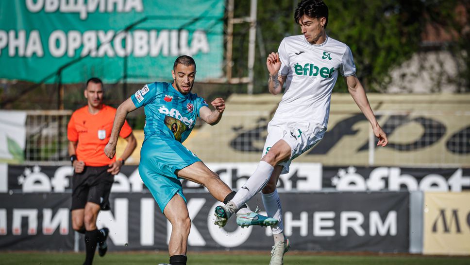 Вихрено първо полувреме донесе по една точка за Локо (Горна Оряховица) и Янтра