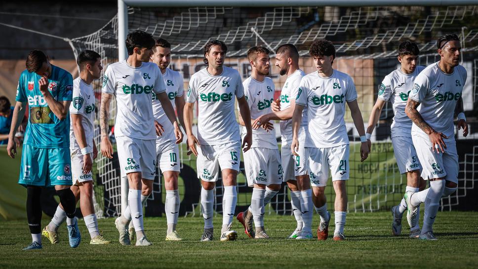 Дунав 0:1 Янтра, ранен гол за гостите