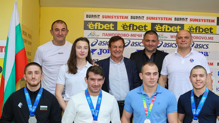 Медалистите за България от Европейското първенство по самбо и бойно