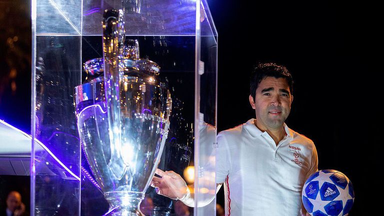 Бившият полузащитник на Барселона Деко ще бъде назначен за нов