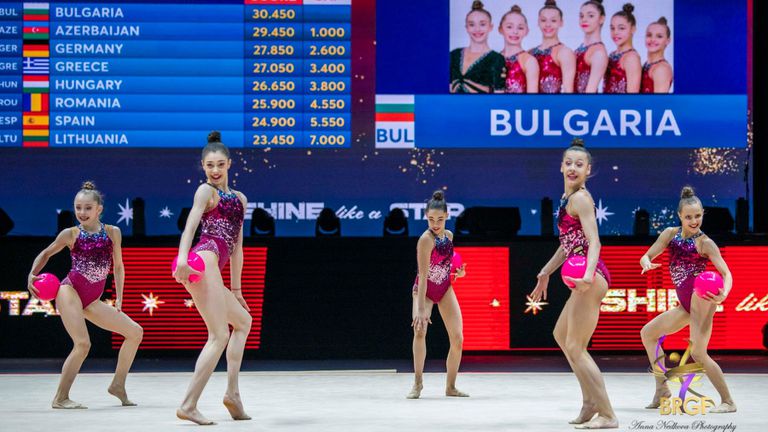 Ансамбълът на България за девойки спечели два златни медала на