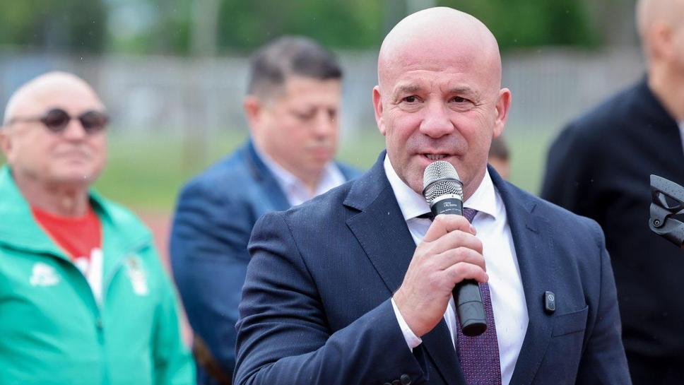 Министър Енчо Керязов отбеляза Деня на българския спорт сред стотици деца в НСА