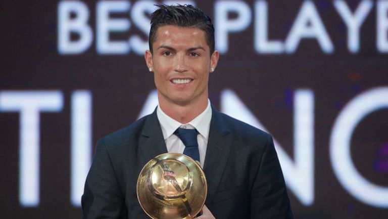 Кристиано взе и Globe Soccer Award