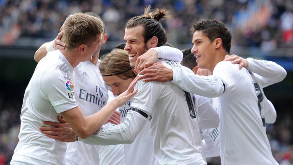 Нова мощна победа на Реал Мадрид, двама от "супермените" обаче паднаха контузени (видео + галерия)
