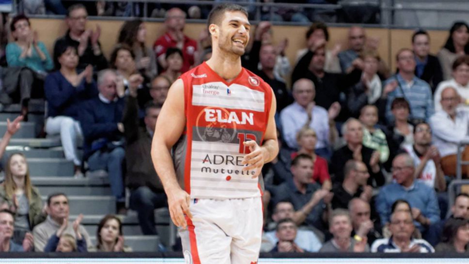 Илиян Евтимов игра 19 минути при победа на Елан Шалон за Купата на ФИБА Европа