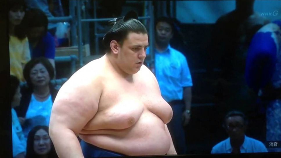 Икиои сложи край на победната серия на Аоияма