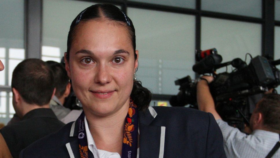 Неделчева загуби в Швеция