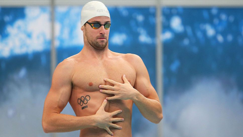 Победно завръщане на Магнусен в басейна