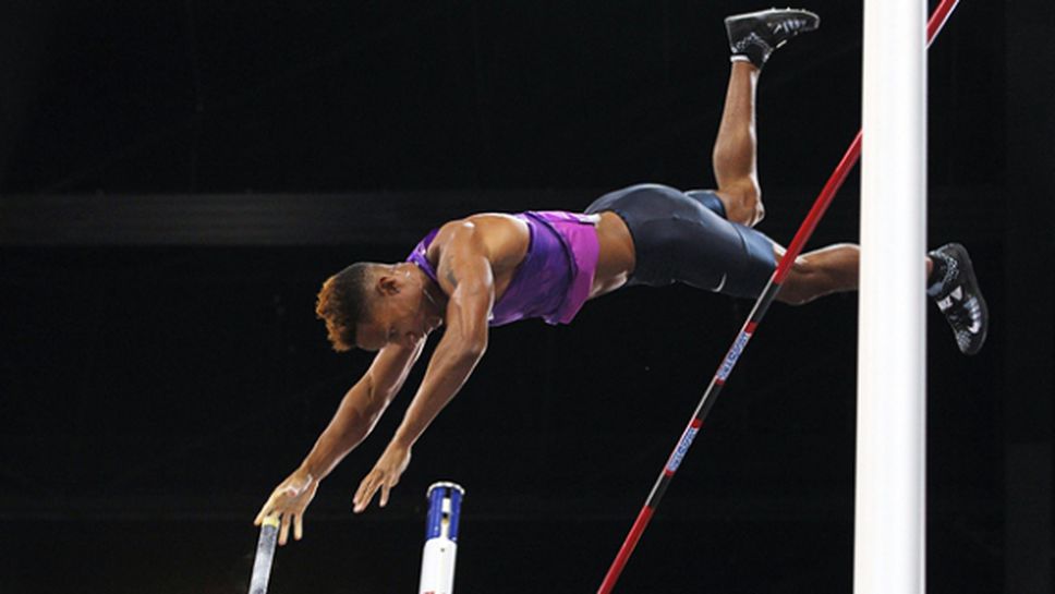 Холцдепе надскочи Лавийени и Барбър в първата битка на титаните