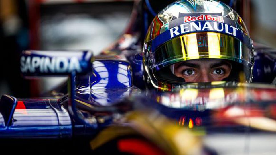 Карлос Сайнц-младши ще тества първи новата колата на Торо Росо