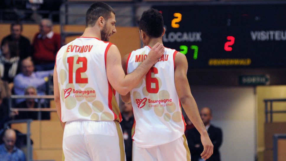 Елан Шалон с Илиян Евтимов бие за Купата на ФИБА Европа