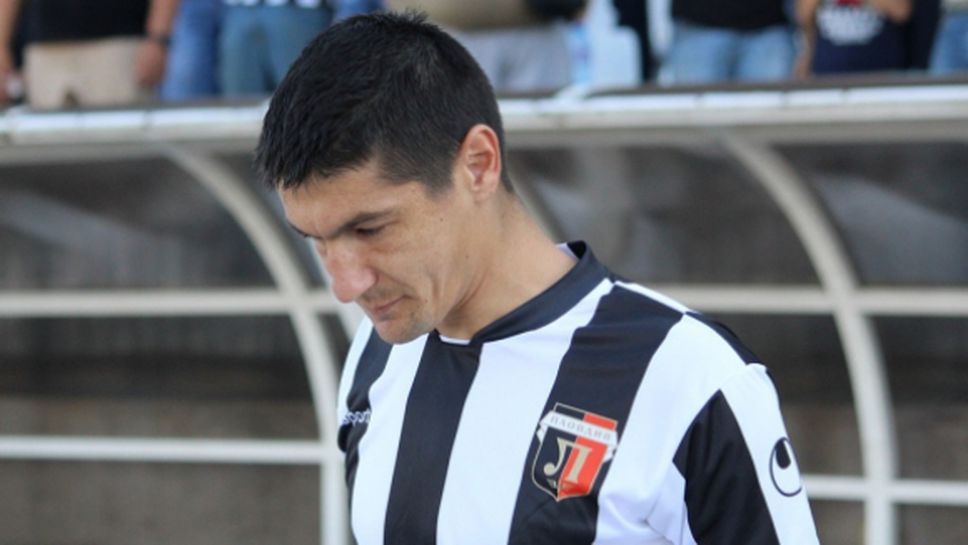 От Локомотив (Пловдив) обясниха за раздялата със Зоран Балдовалиев