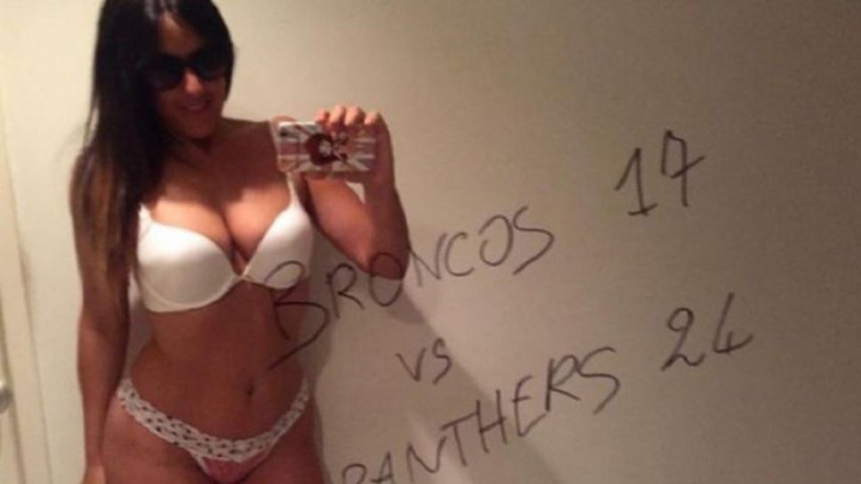 Италианска сексбомба се прави на Нострадамус