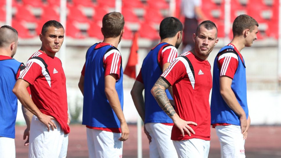 Девет от футболистите на Беласица отсъстват от тренировките