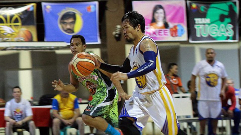 Пакяо играе баскетбол с „Найк” въпреки раздялата с компанията
