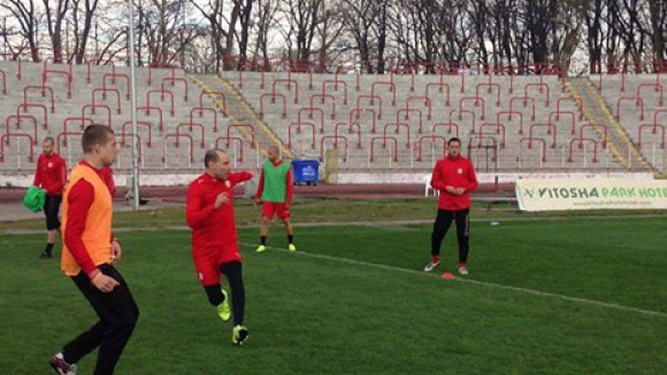 Голяма звезда тренира днес с ЦСКА (снимка)