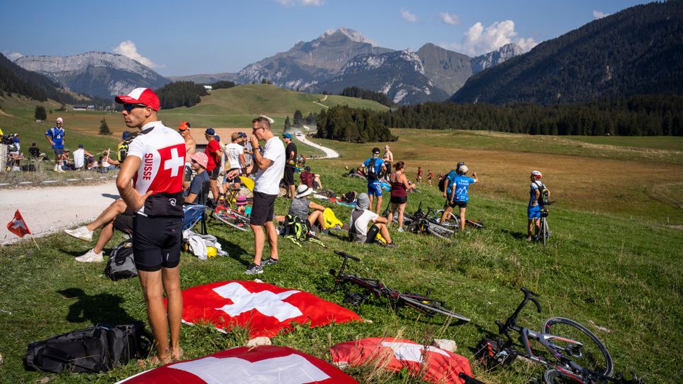 Над 30-има колоездачи напуснаха Обиколката на Швейцария заради коронавирус
