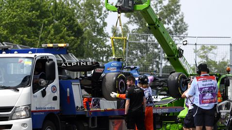 Шефът на Алпин обясни защо Гасли и Окон спряха на пистата в петък