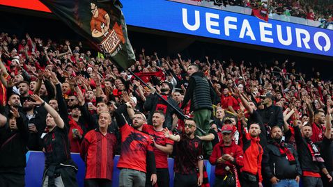 УЕФА ще глоби Албания заради политически послания