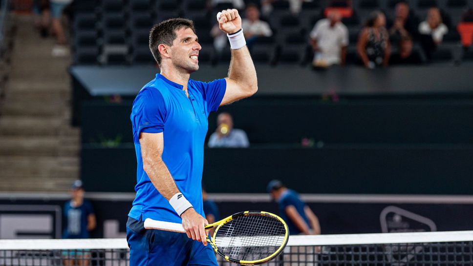 Кареньо-Буста и Делбонис се класираха за полуфиналите на турнира в Хамбург